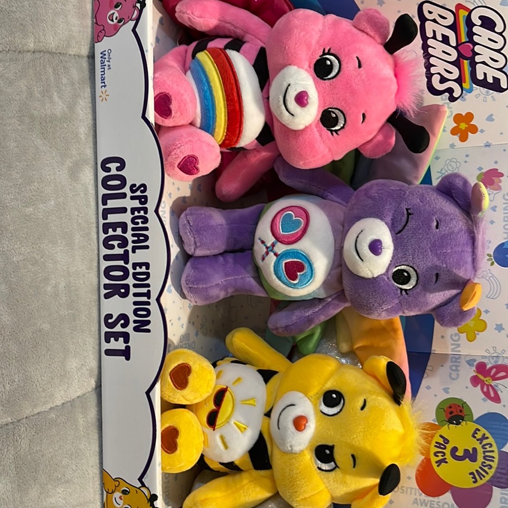 Care Bears Special Edition Collector Set